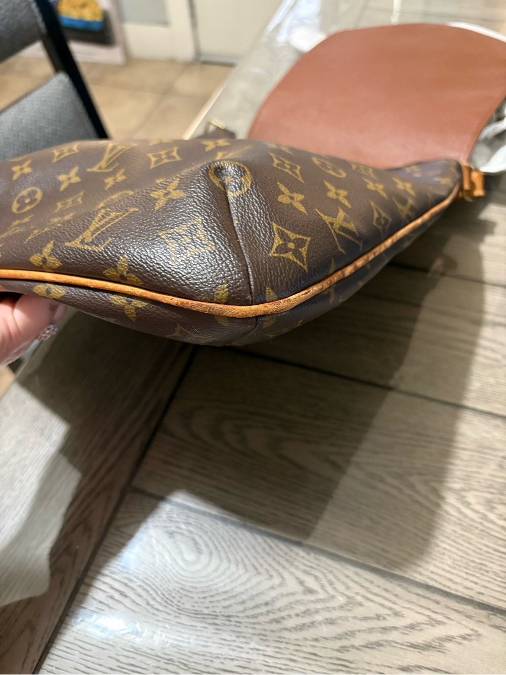 Louis Vuitton Crossbody Bag - Picture 7 of 13